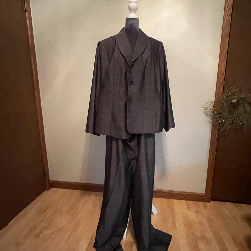 Professional Woman’s Suit